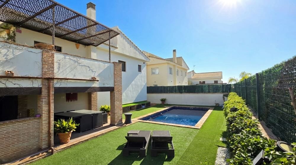 Property 2464 - Image 46